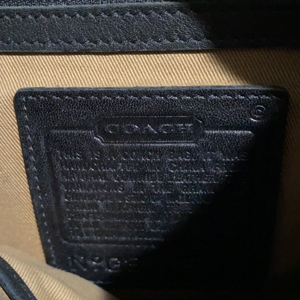 Coach Handbag - Picture 4 of 8